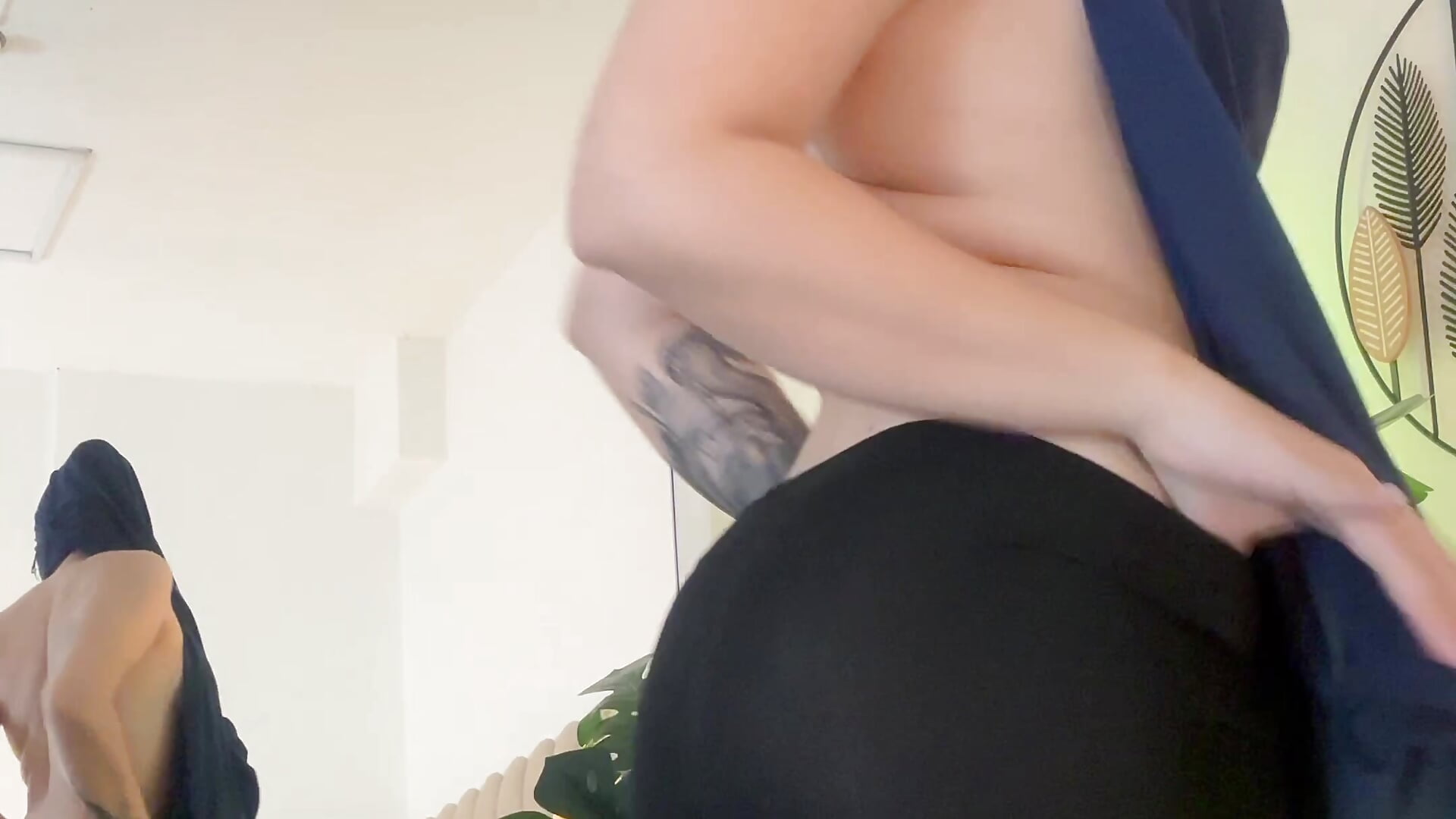 Mmmm - فيديو من anna-henao موديل الكام
