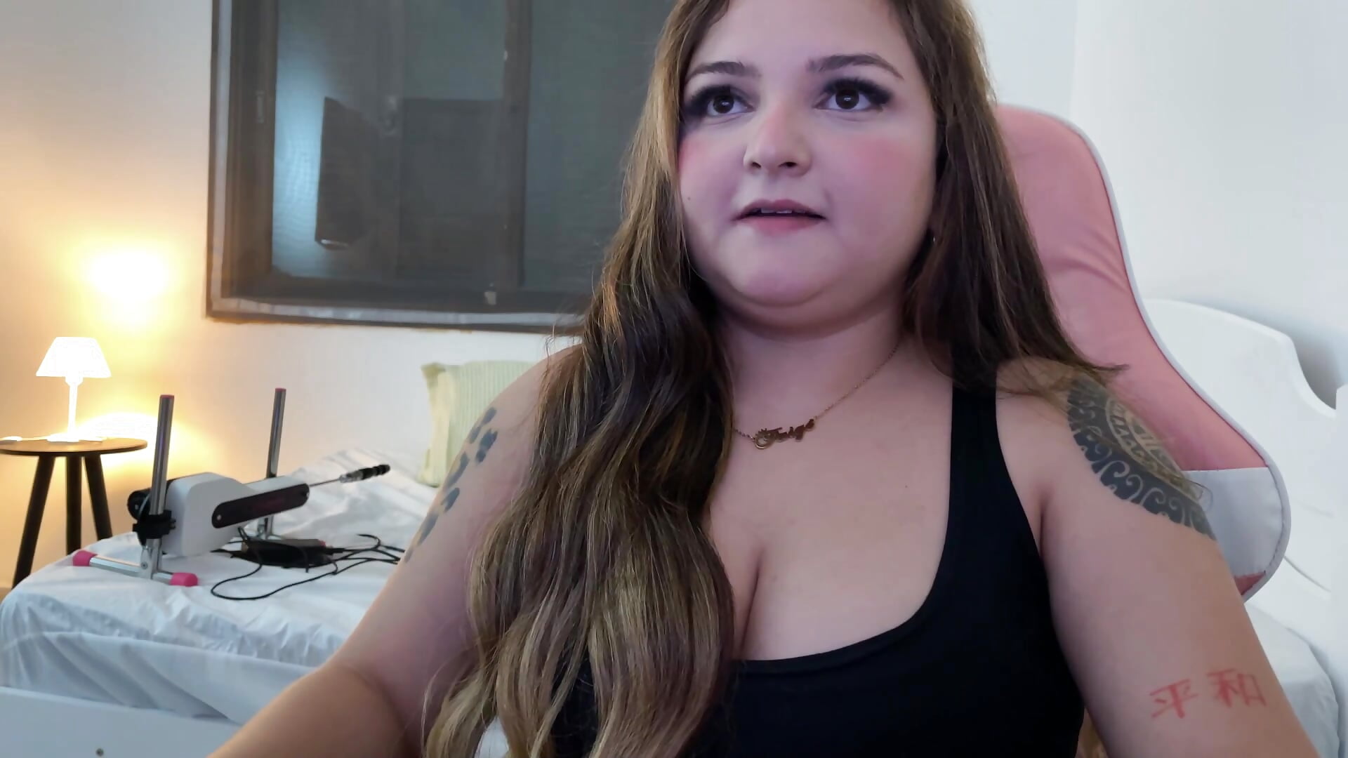 shake my ass for youuu – video od webkamerové modelky SweetFoxEyes_