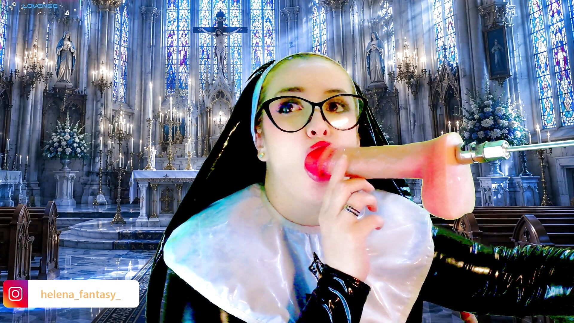 fuck machine – video modela na kameri helenas_fantasy