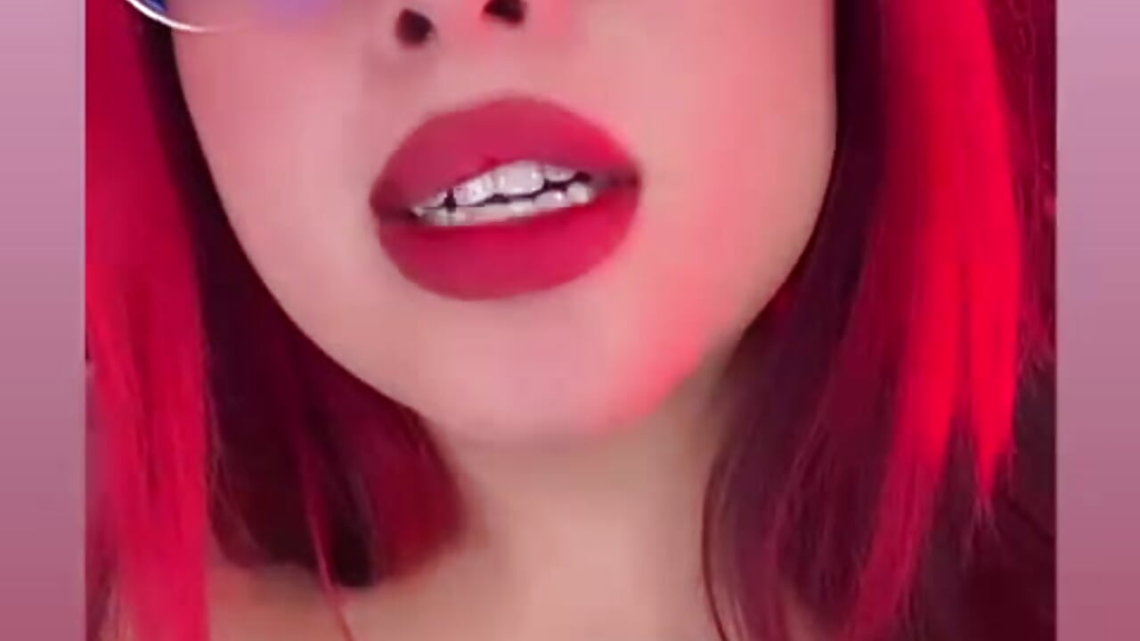 Merry Christmas, I'm not good at English, I'm sorry hahaha if I said it wrong - video by Sofiia-Rubb cam model