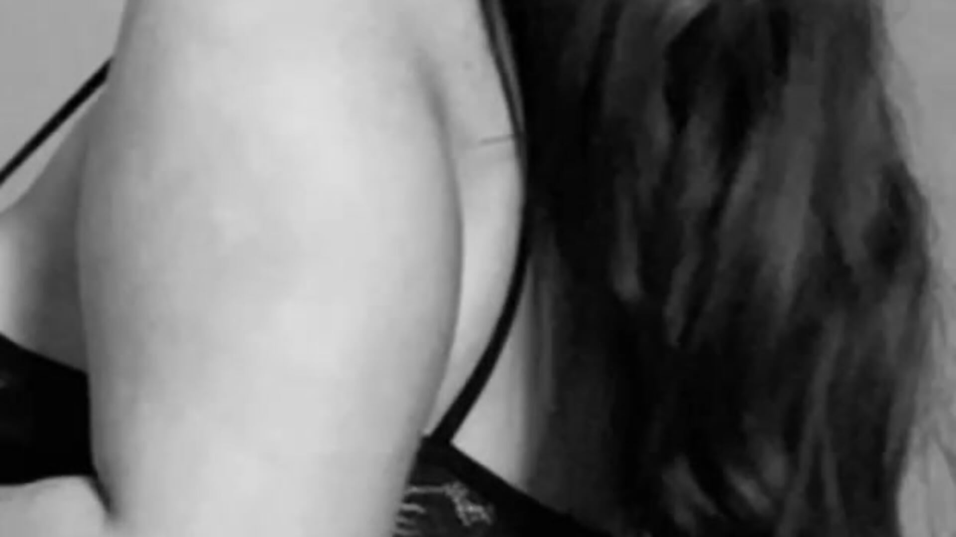 🖤 - video by prettyprncess cam model