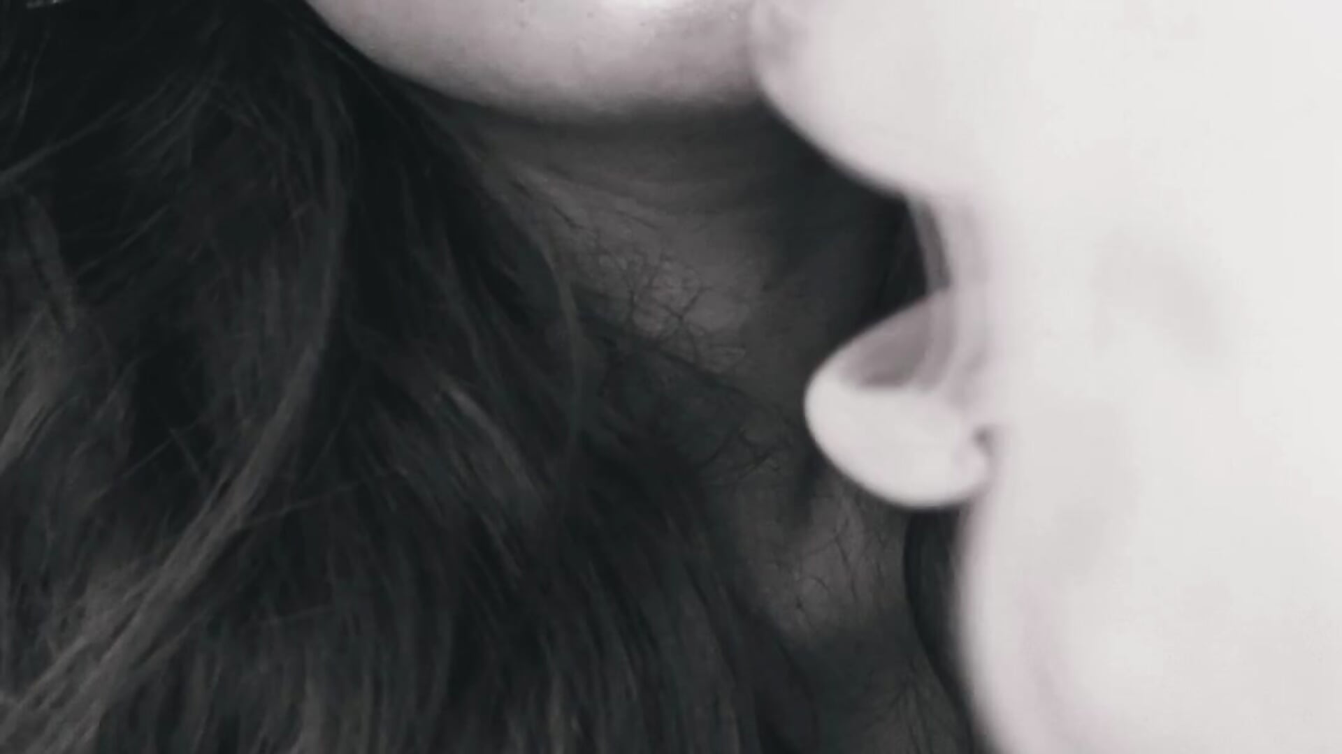 sexy smoker - video by nataly_red cam model