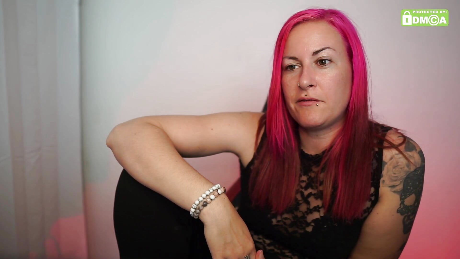 Femdom Instructions Teaser – video od webkamerové modelky gennyrock