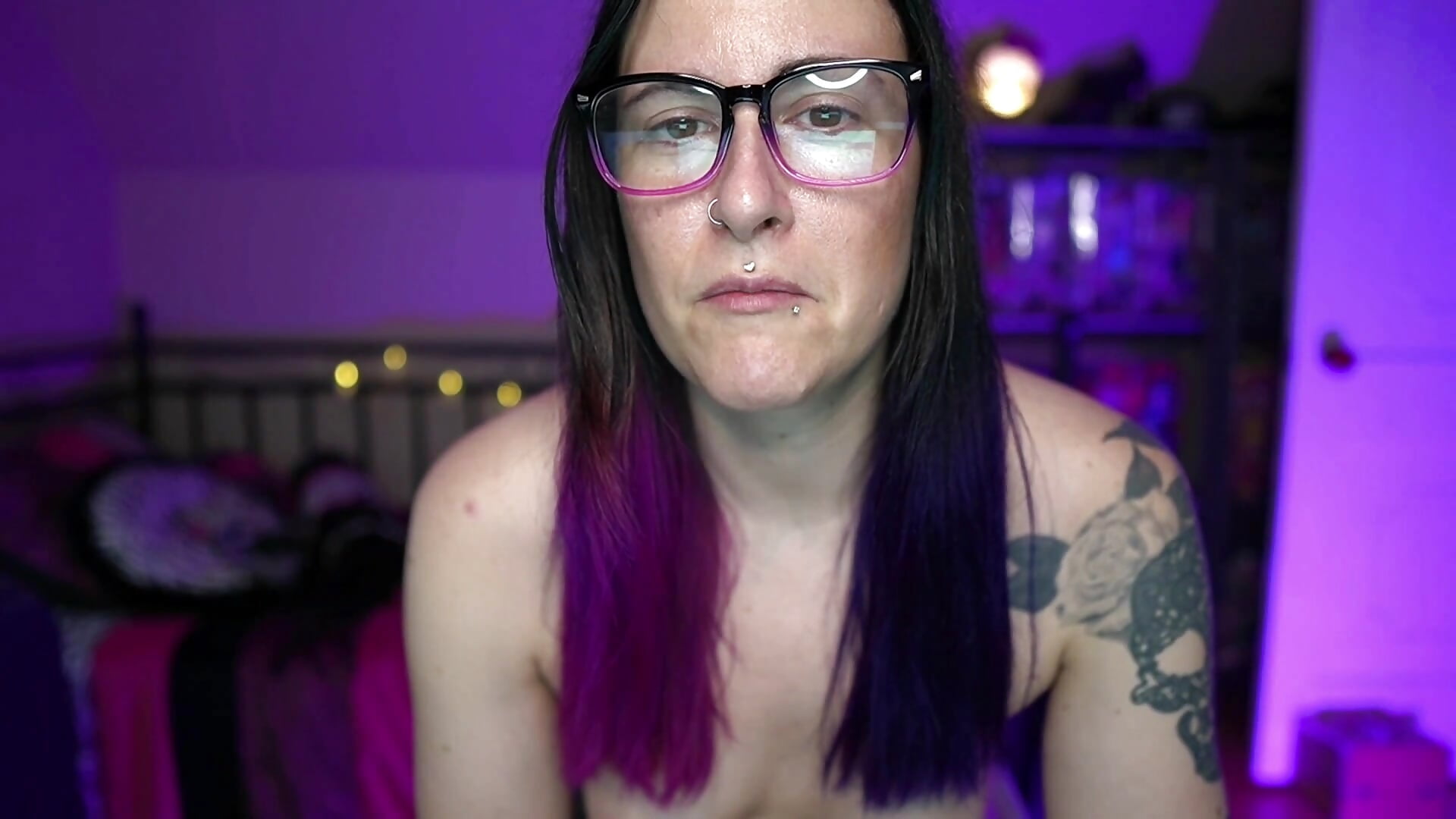 Hardcore Humiliation Teaser – video od webkamerové modelky gennyrock