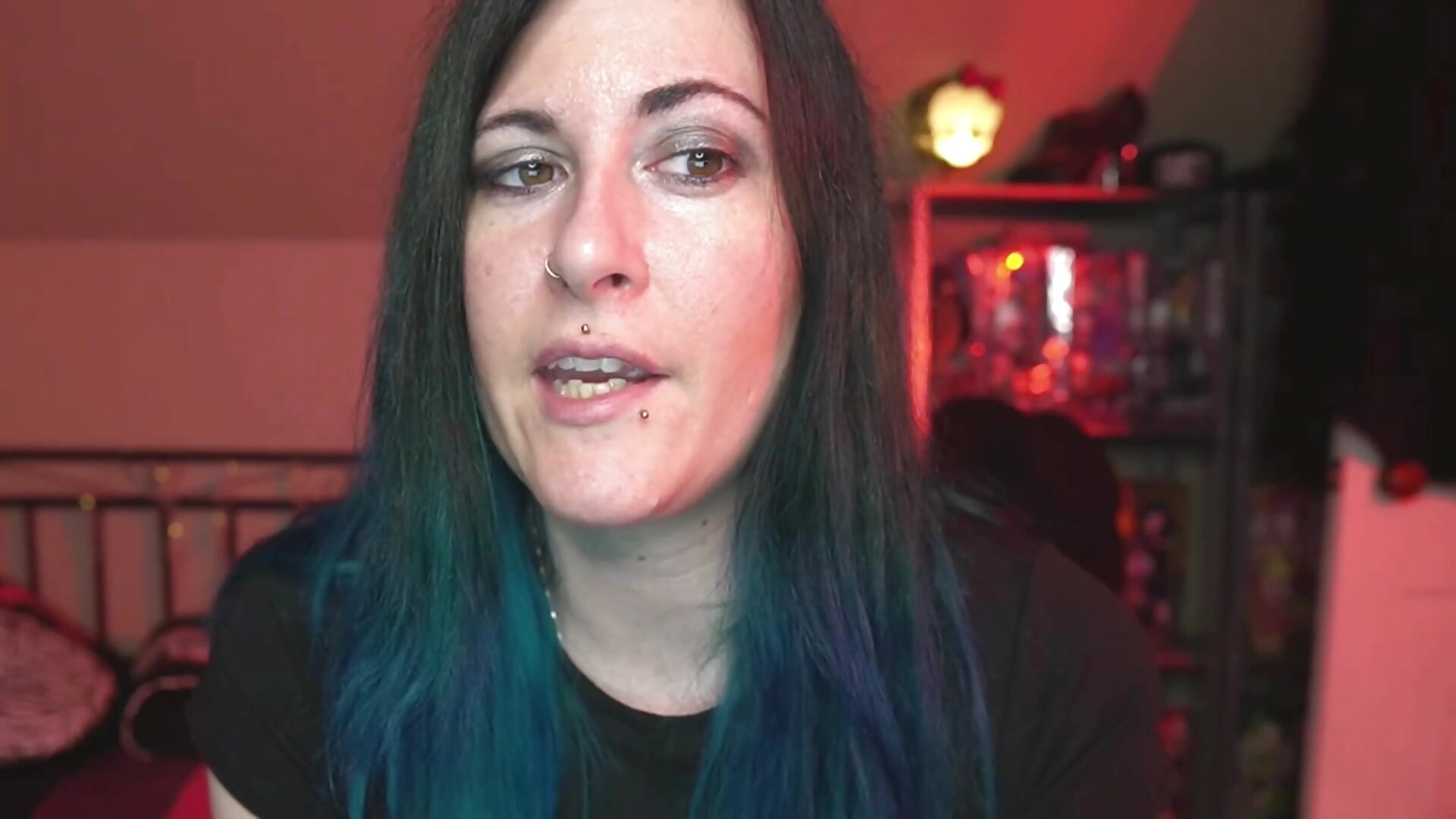 147 - Good SPH Teaser – video od webkamerové modelky gennyrock