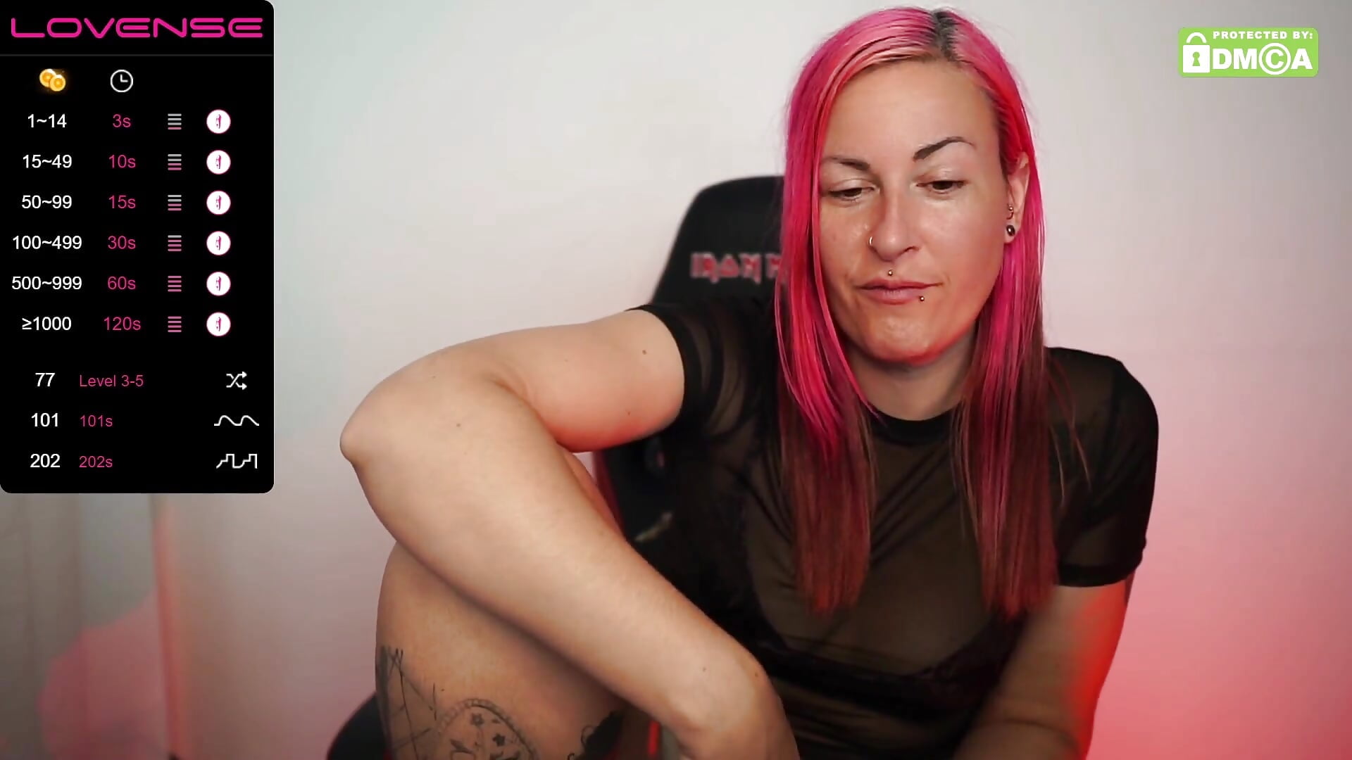 SPH and Cuckolding in French Teaser – video od webkamerové modelky gennyrock