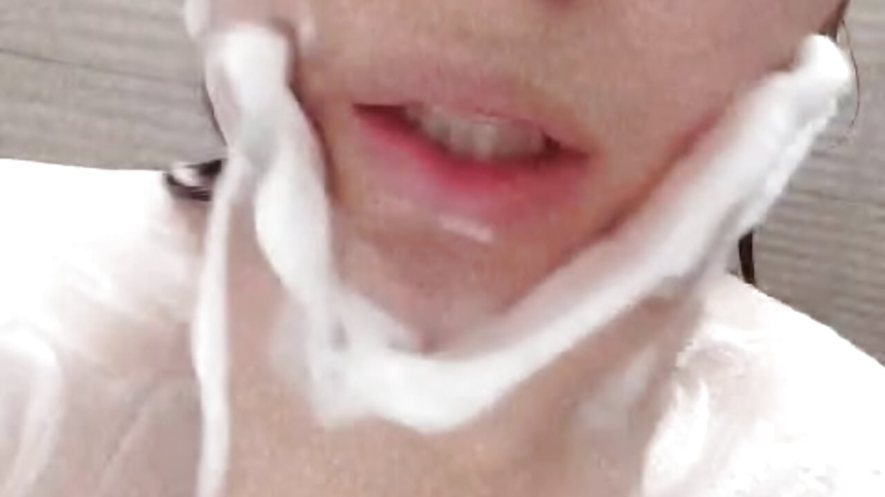 a very sudsy bath