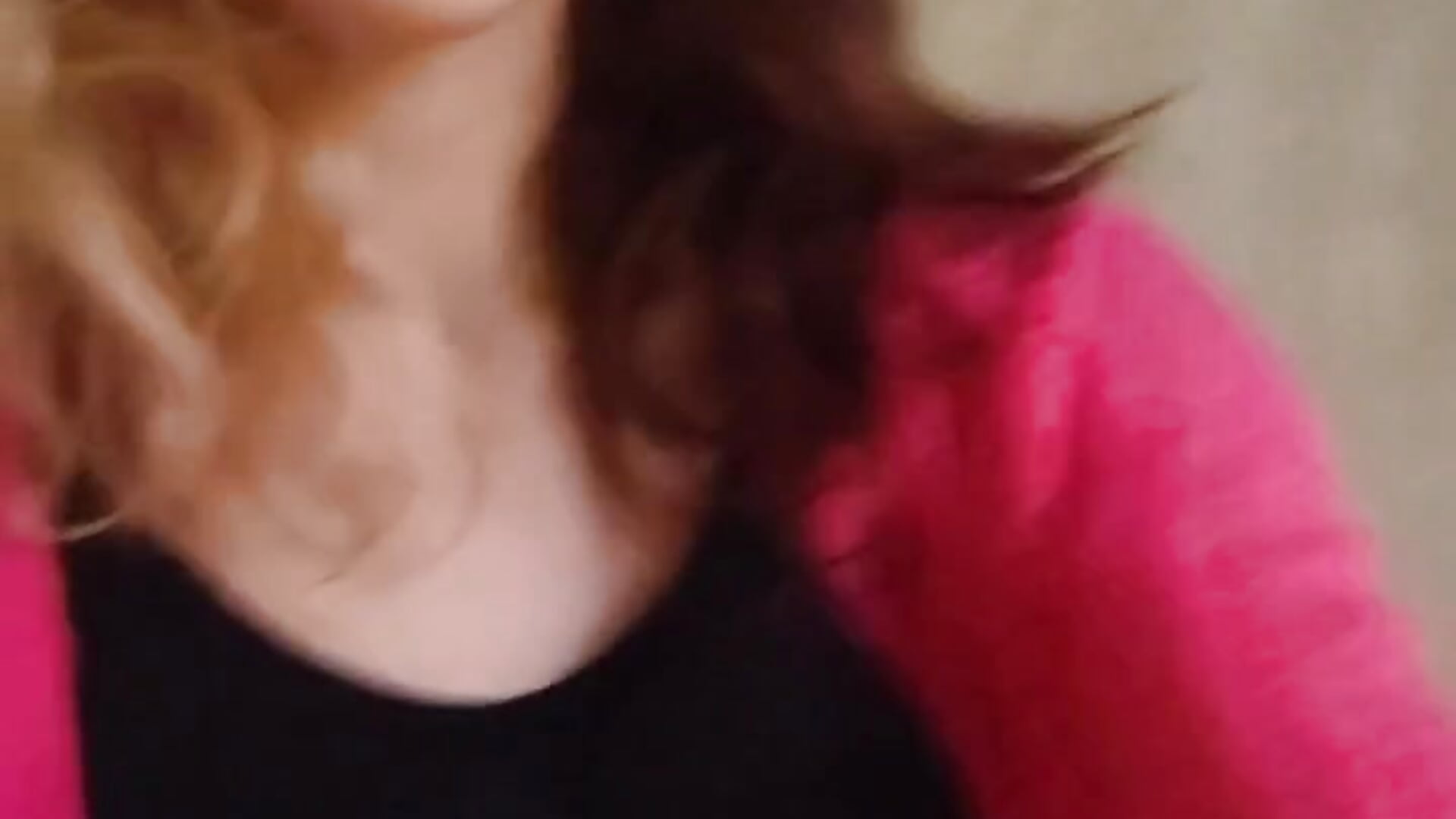 Preparing for a date - video by CoralineWind cam model