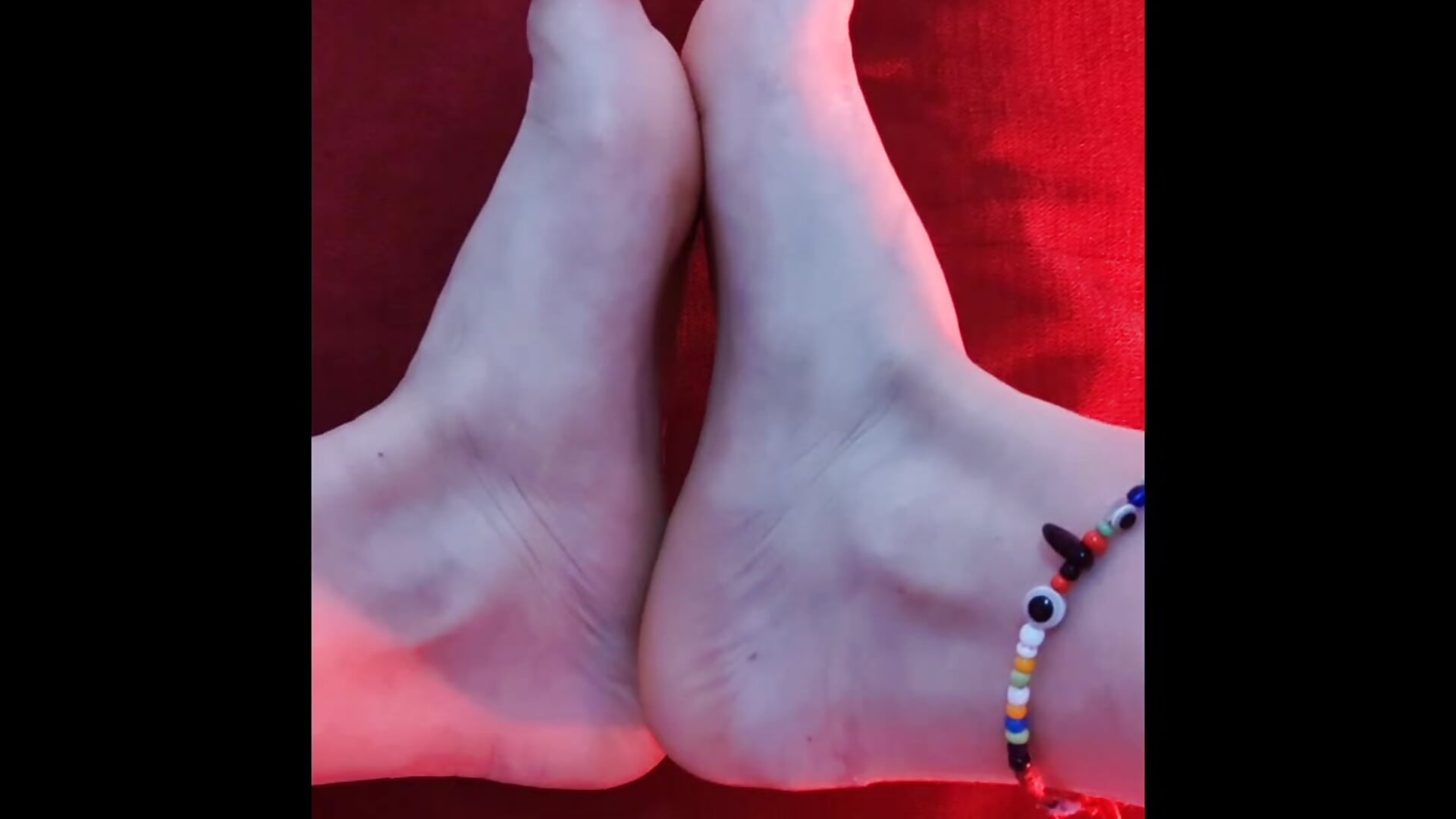 SWEET FEET
