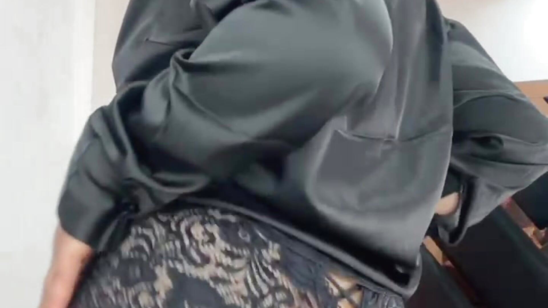 Dare to play by my rules... do you accept? 😏✨ - video by lina_bedoya_ cam model