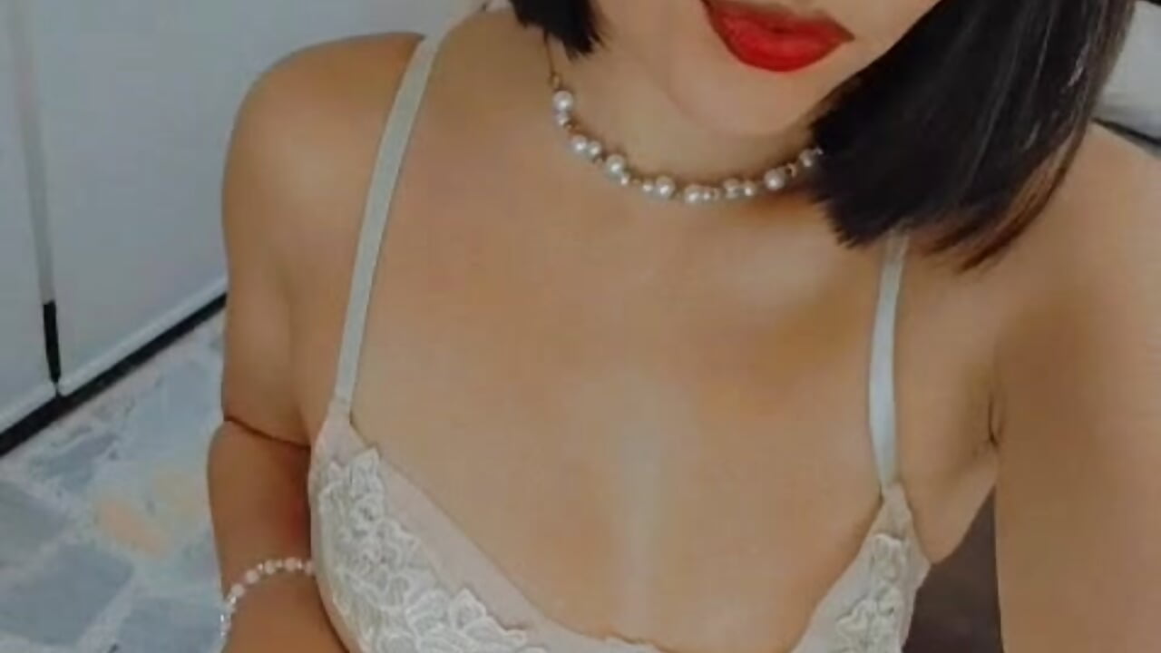 Today I came in the mood for EVERYTHING 😈 Do you dare to warm me up more? - video by lina_bedoya_ cam model