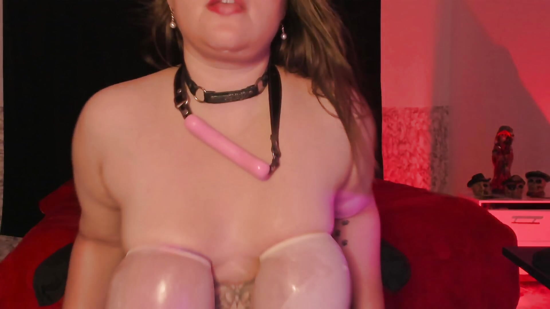 bouncing my tits and covered in latex
