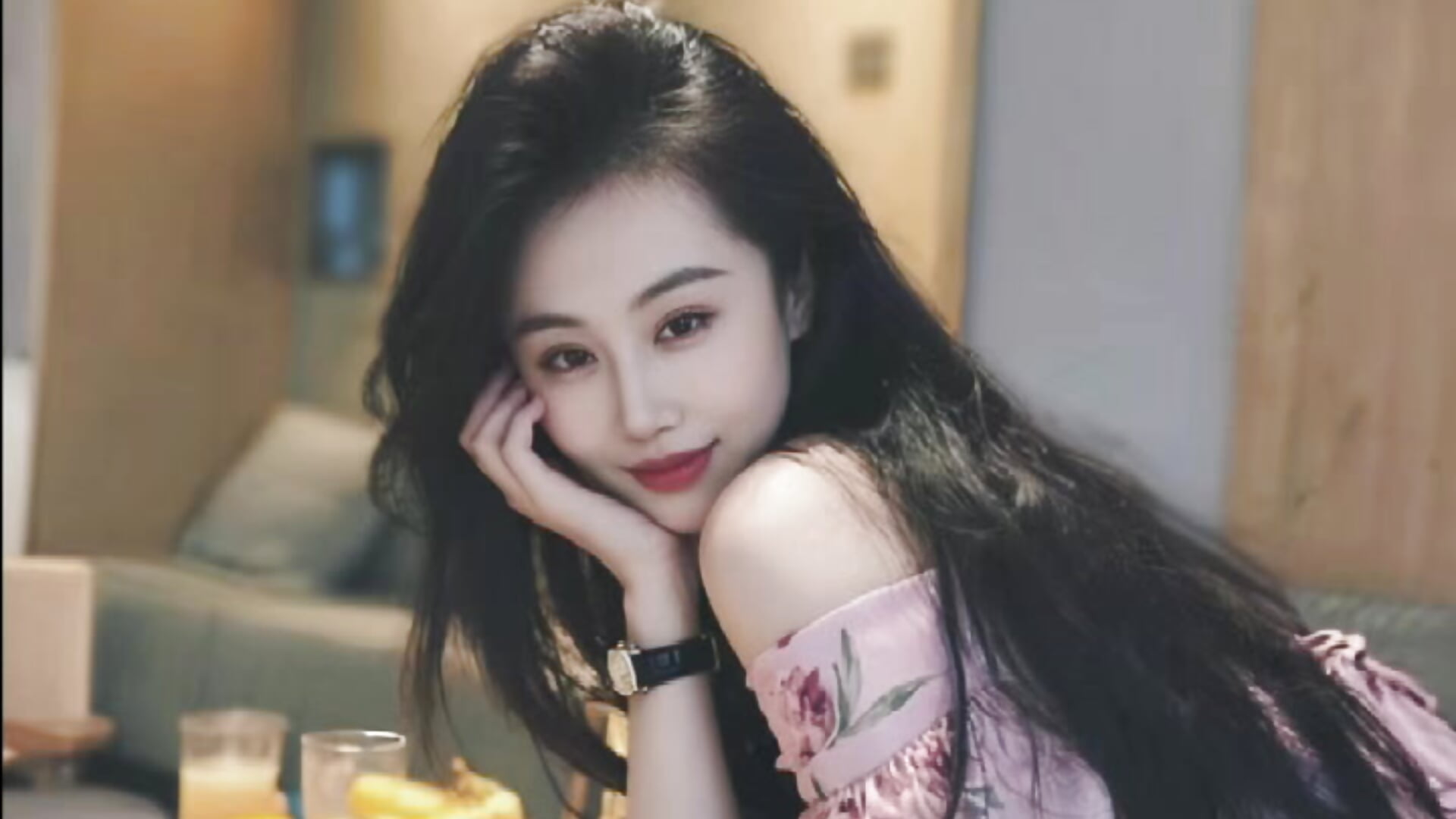 交朋友要交骂人厉害的，我跟在后面只需要说：就是 就是 - vídeo de W-E-N-123 modelo de câmara