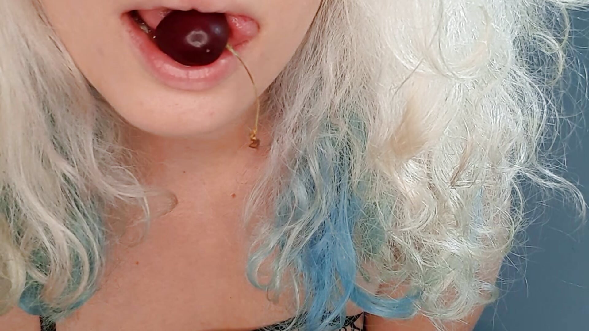 Amo sentir o gosto, a textura e cada centímetro... tão doce 🍒