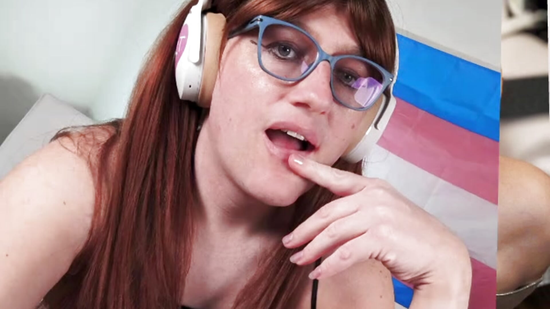 2023-11-24-100104186 - відео від вебкаммоделі GoddessCayenne