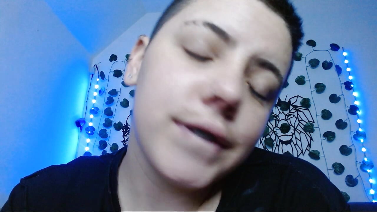 piercing strip - video by aron_lettone01 cam model