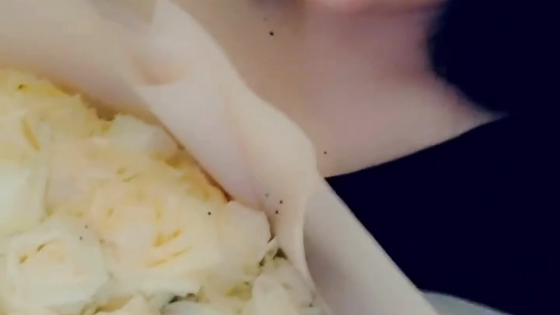 IMG_5084 - video by Linasexy777 cam model