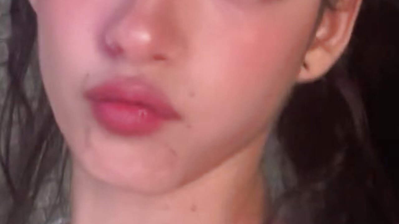 Love you guys - video by emma_unu cam model