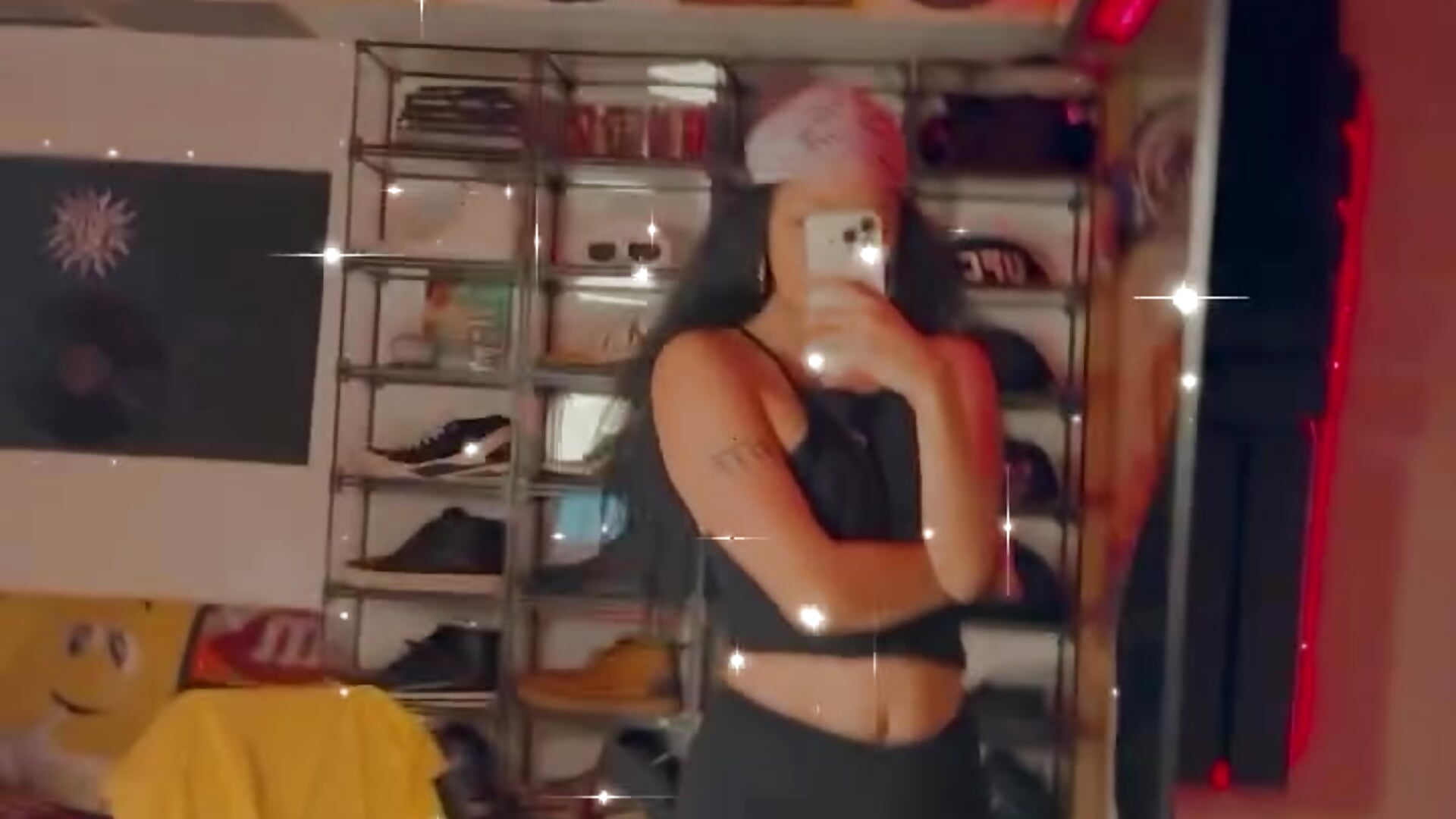 Me recently mood 🪬 - video by myasiangfnina cam model