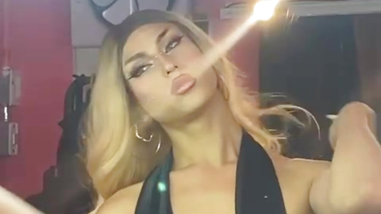 1000221154 – video modela na kameri katt-mistique666