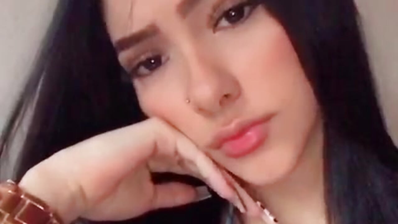 ♥ Nice to meet you, my name is Liccy ♥ - video by liccy_hall cam model