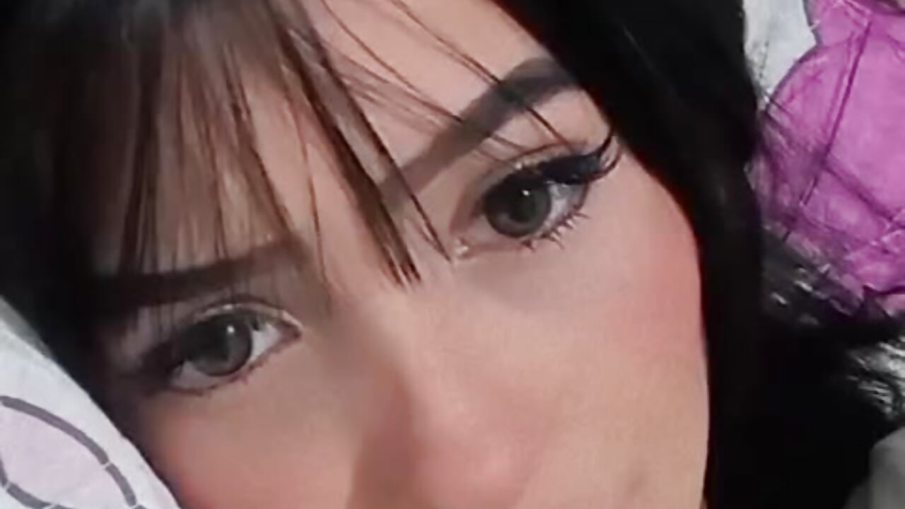 You make my days happy - video by liccy_hall cam model