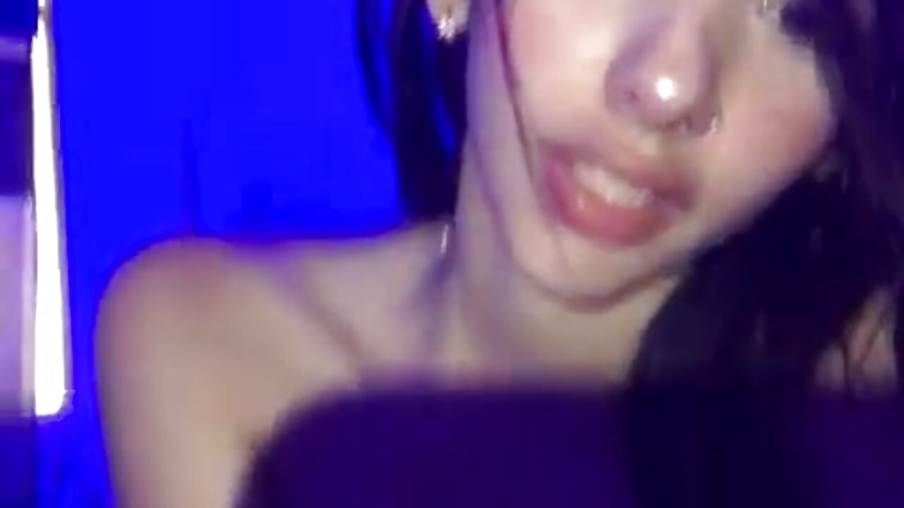 What a pity that you are not caressing me - video by liccy_hall cam model