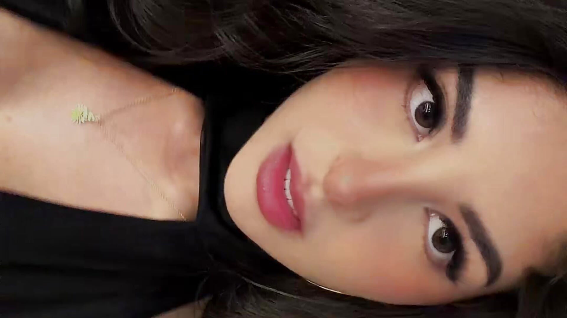 🖤🥂 - roxannegomez 캠 모델의 동영상