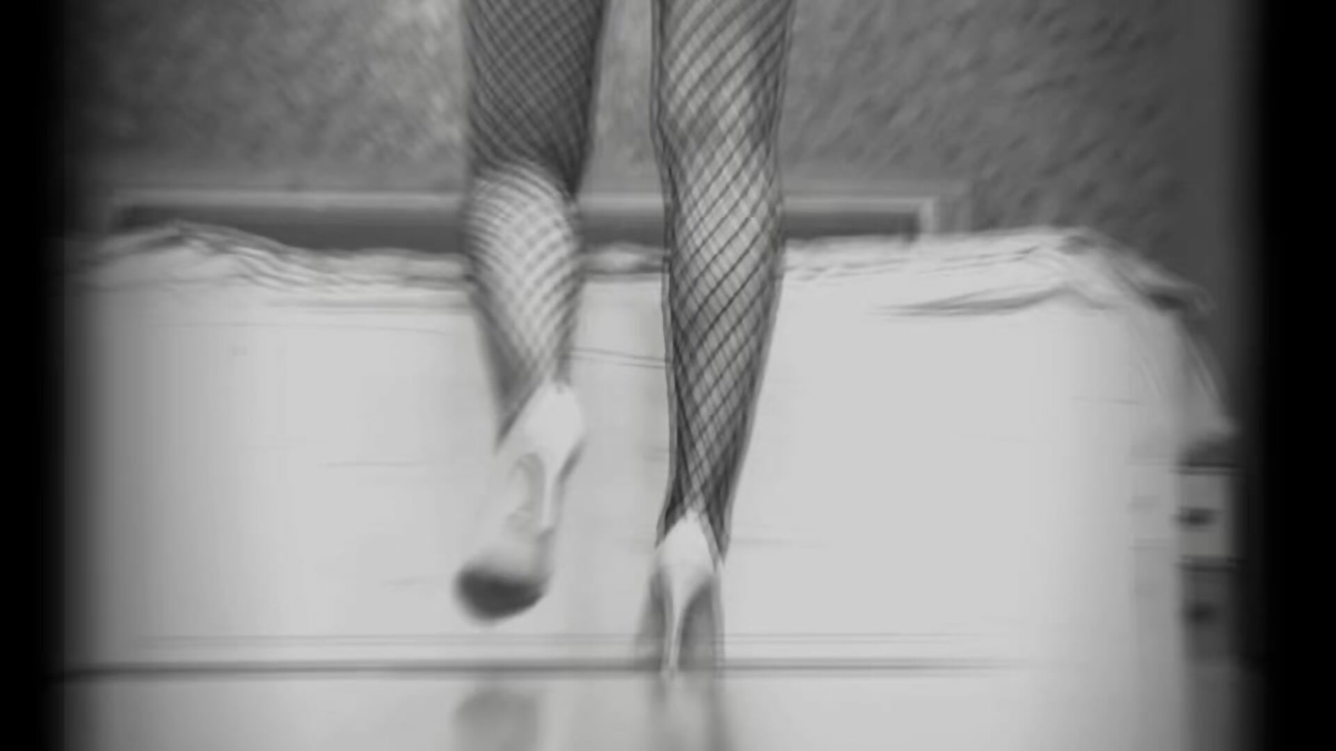 v09044g40000d0s98hfog65veak2fio0 - video by Lanaa19 cam model