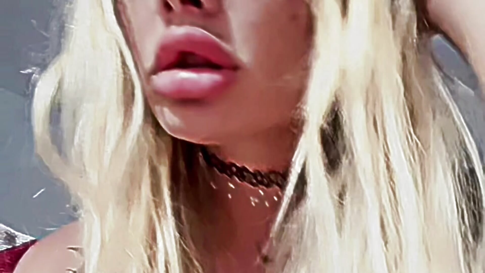 wenn du vergessen hast, wer deine dreckigste Schlampe ist, dann warte ich morgen Abend auf dich - video by SammyPuppe cam model
