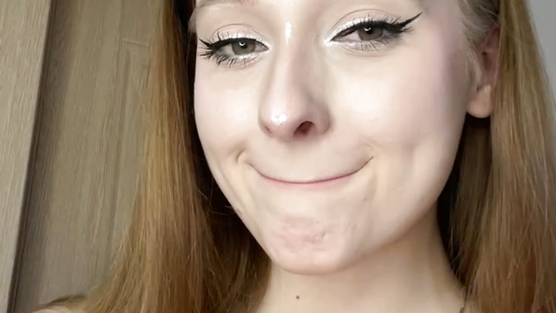 insert, don't be shy - video by zeecutie cam model