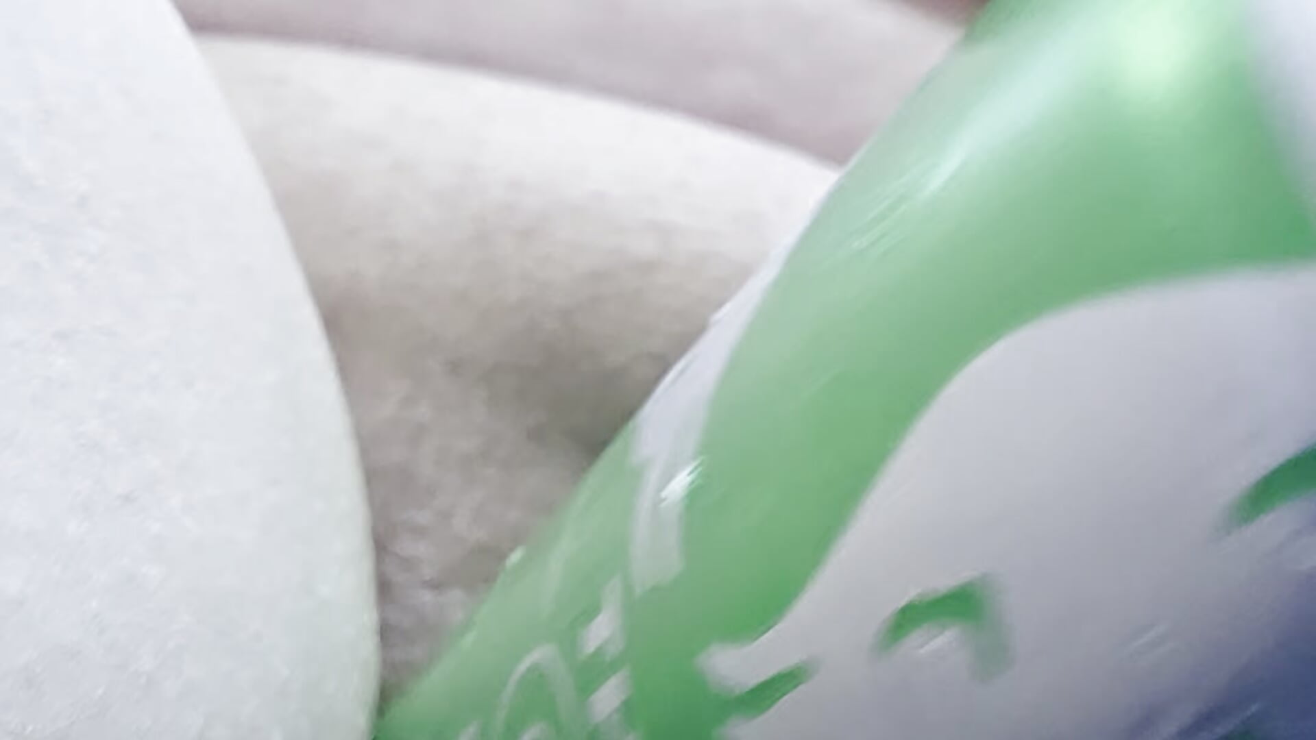 Schnee Doser in der Pussy – video od webkamerové modelky Sexysanny900