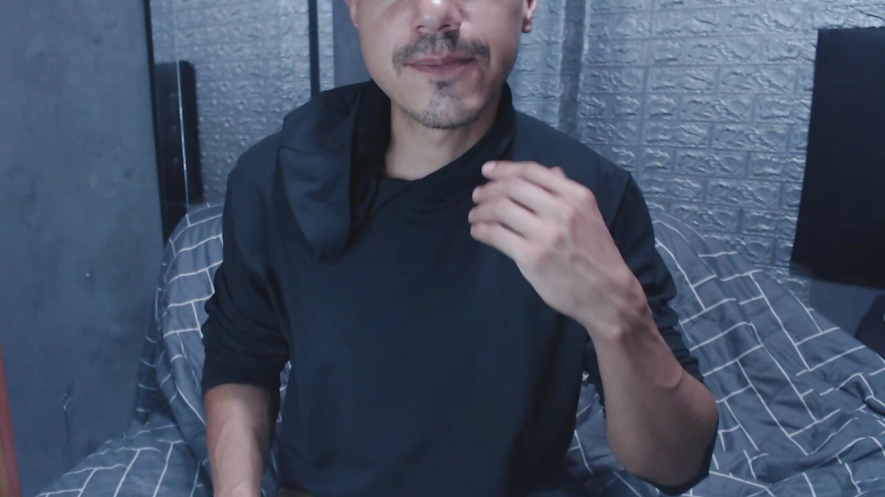 Hola - video by Rhicky_nate cam model