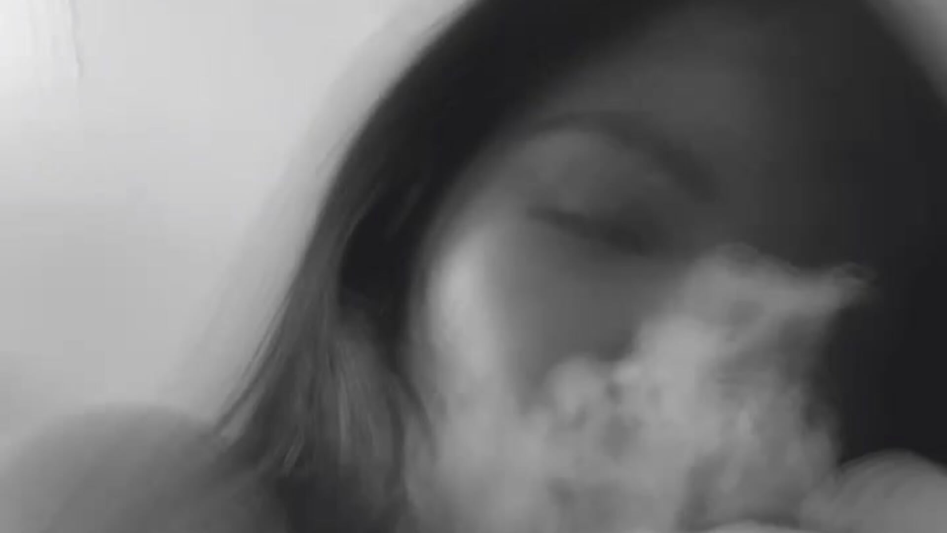 come here - video by eva_elifee cam model