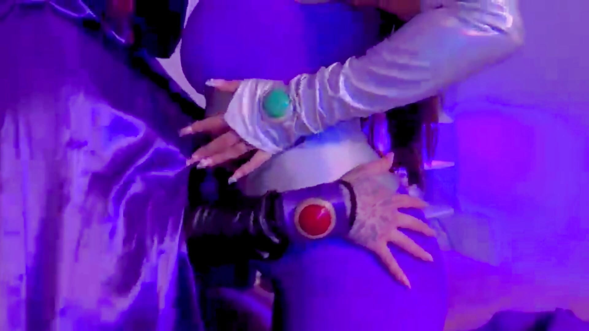 Violetta and Bella - video by ViolettaBaker_ cam model