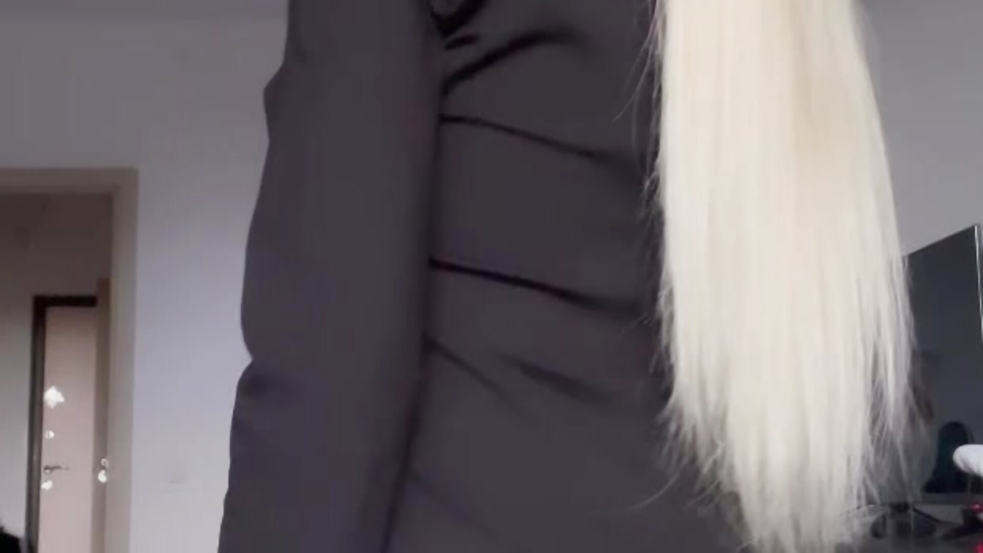 meow - vidéo du modèle de showcams aimeerowe