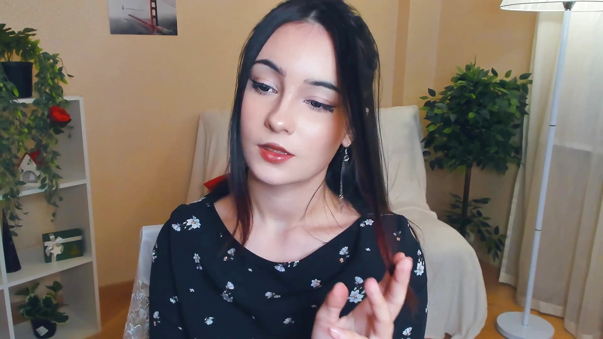 Eyes contact