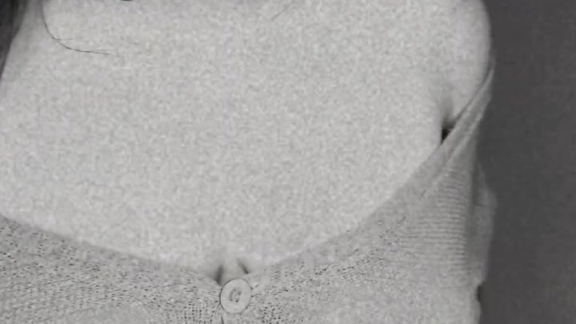 a little dance - video by flonox_virgo0 cam model