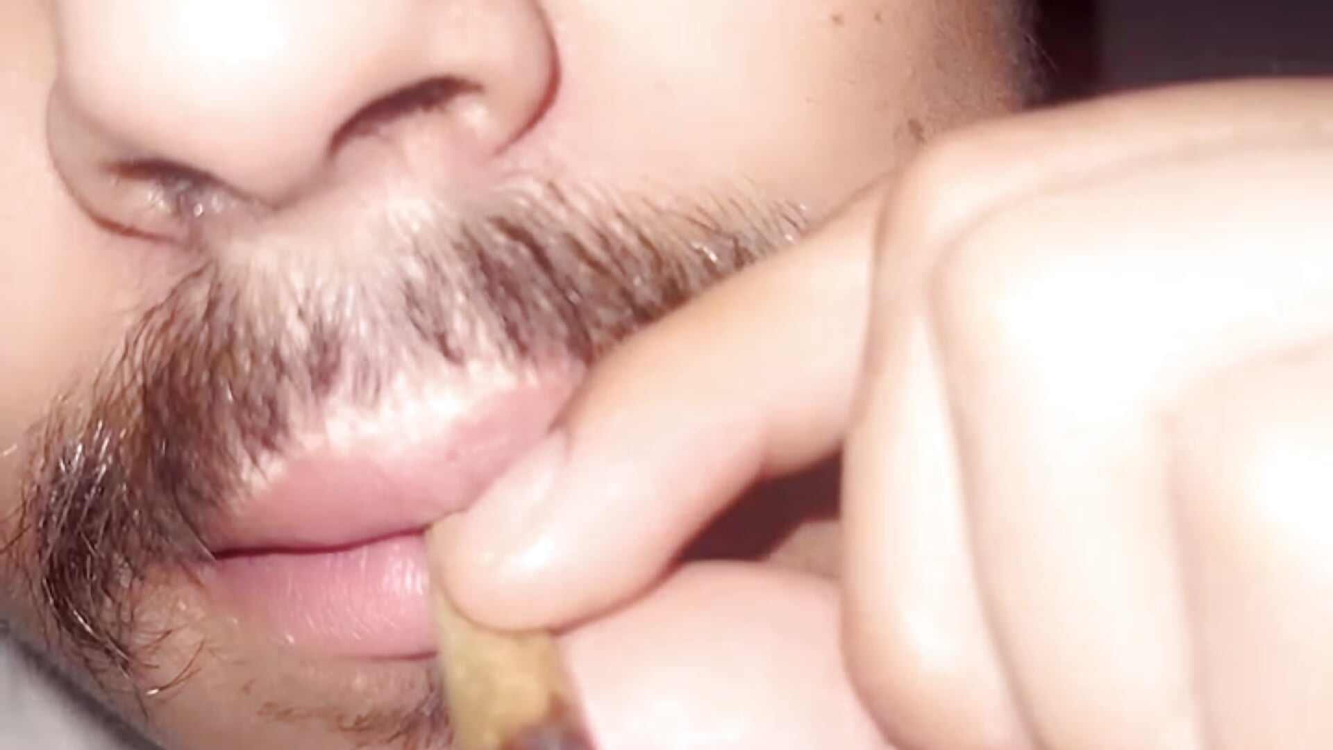 VIDEO-2025-11-02-22-27-15 - vidéo du modèle de showcams MynameisPaco