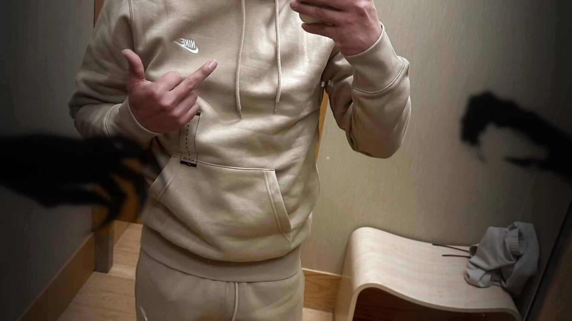 0b695c1404774d5e8b7d68464dc55cc1 - vidéo du modèle de showcams MynameisPaco