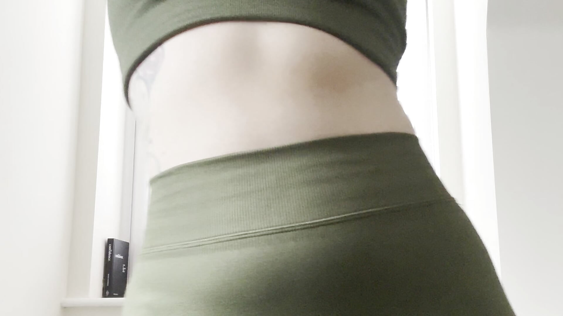 Watch me dance in gym wear - video redheadrosie69 kameramallilta