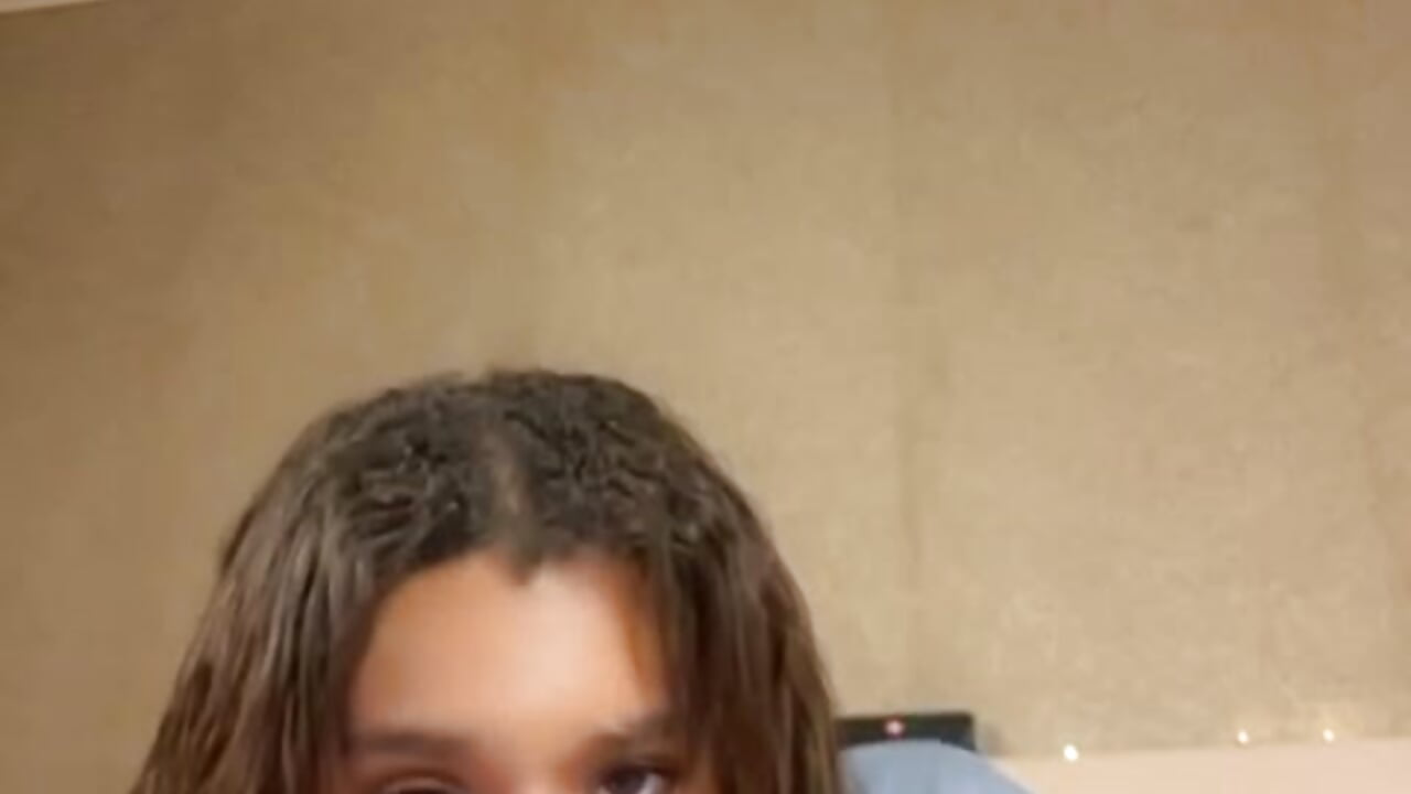 Dildo suck with dirty talk 🤭 - βίντεο μοντέλου bambigirlxx