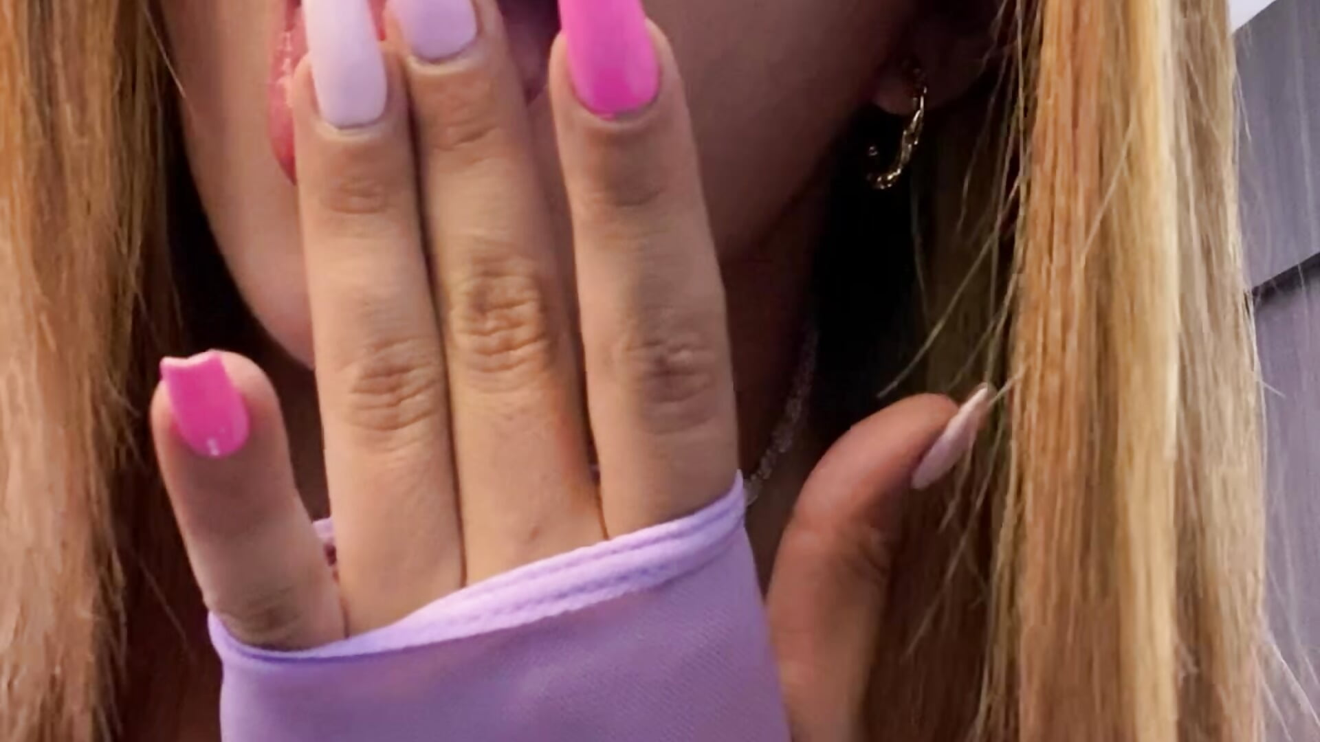 A little of me. - video by caroline_jonson cam model