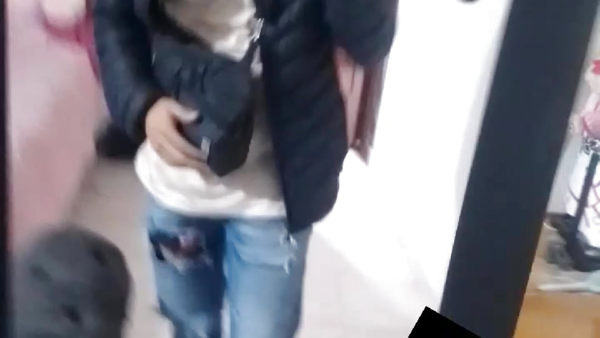 2025-01-09-220337861 - فيديو من Brais420 موديل الكام