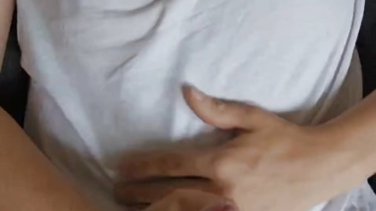 T-Shirt versaut - video by Relsxboy cam model