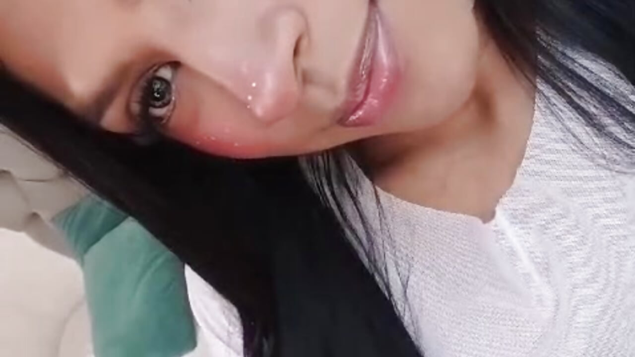 Ur Doll 🥰 - Vídeo de KimberlyCutee, modelo de vídeos