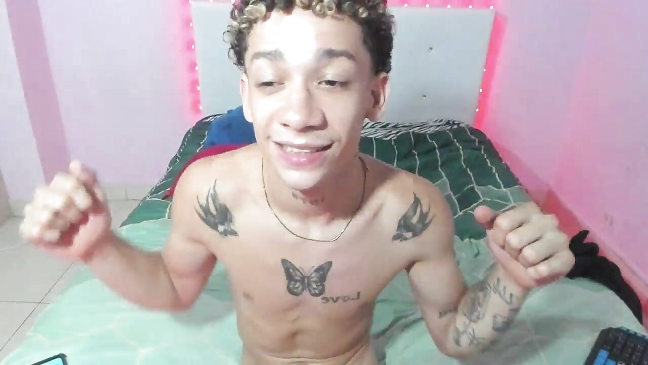 2025-10-16 02-00-32 - video by mateodeamjo cam model