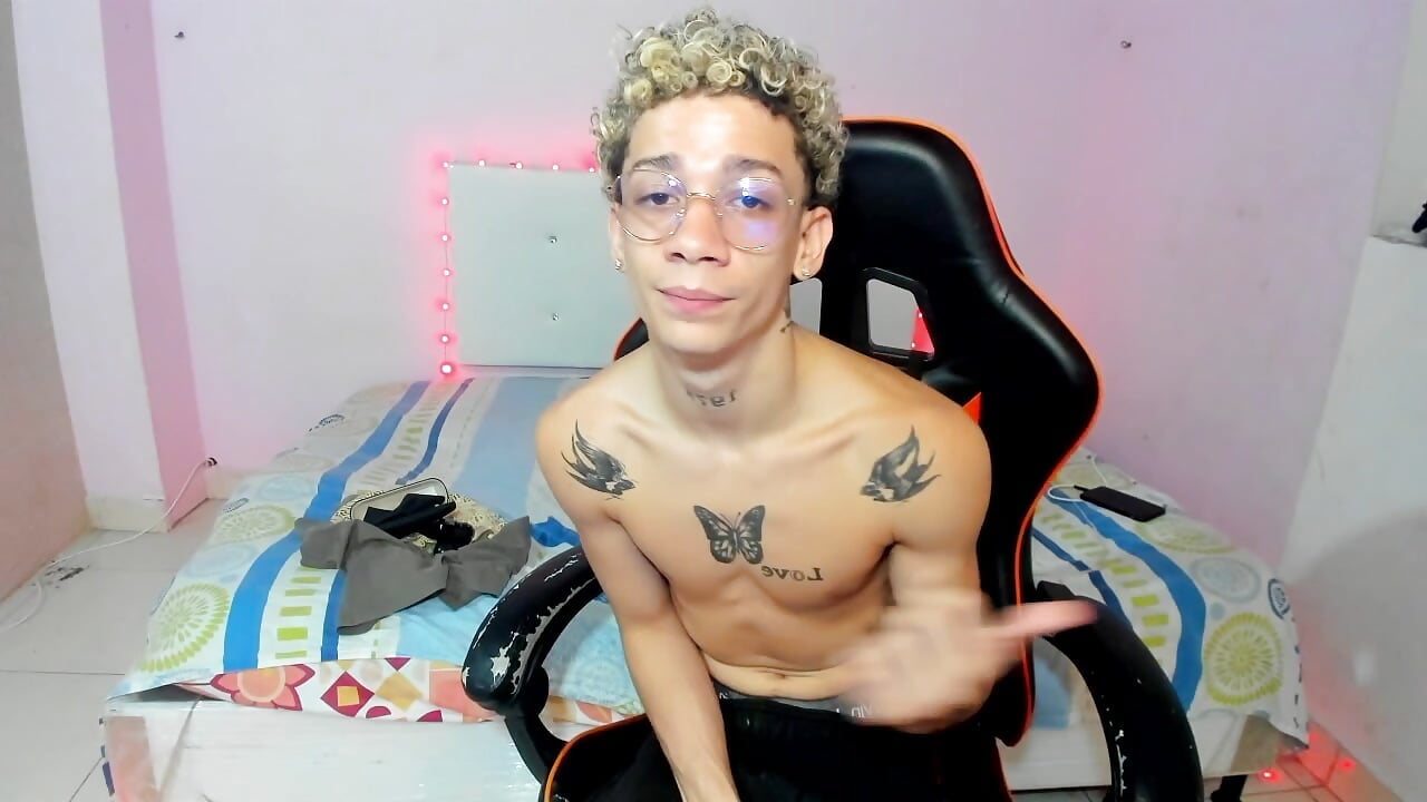 nice boy - video by mateodeamjo cam model