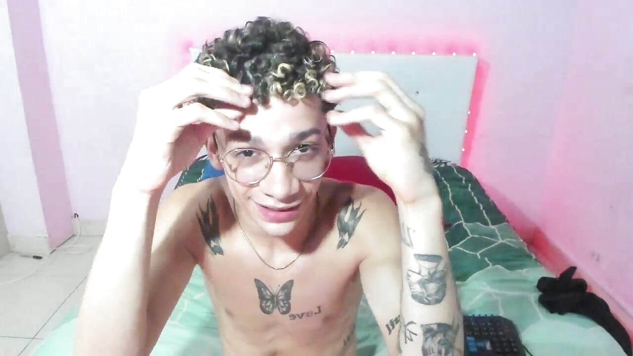 lol - video by mateodeamjo cam model