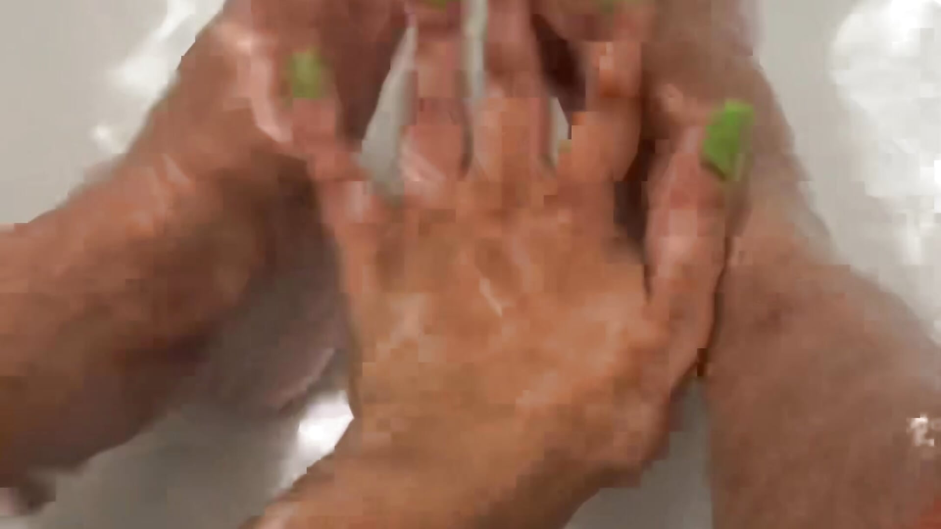 Hot water soak & feet play👣 - Video von euphoria_baby Cam-Model